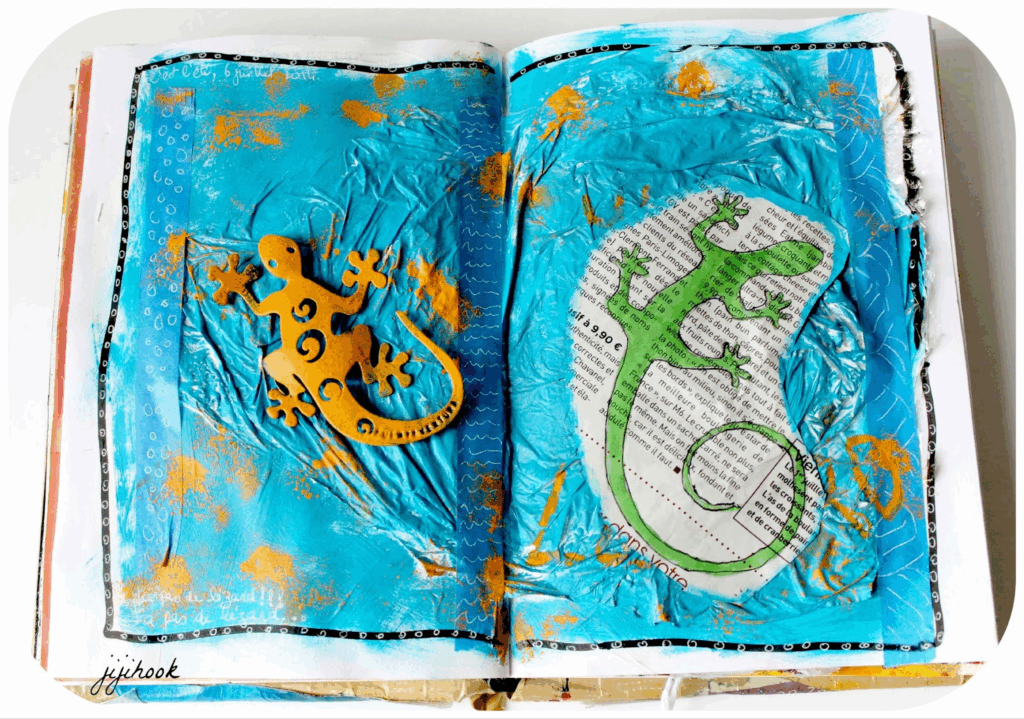 artjournal et mixed media : sac en plastique collé sur les feuilles avec un vieux magnet en forme de gecko collé dessus. 