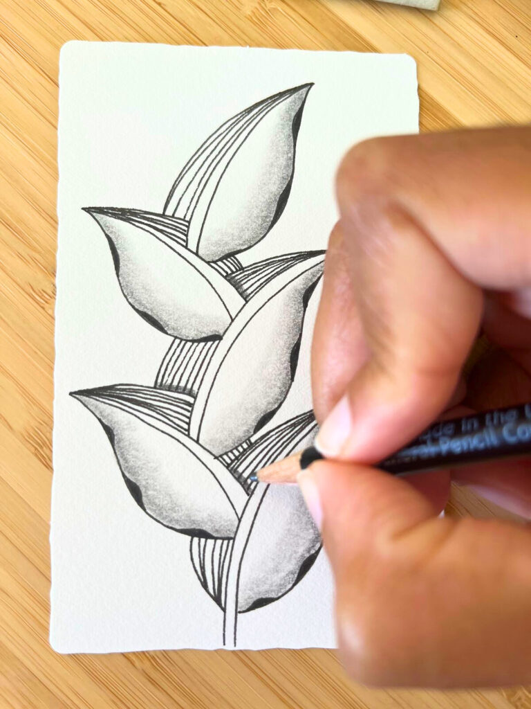 Exemple final d’un motif Zentangle combinant Foundabout et Mythograph sur papier blanc - www.jijihook.fr