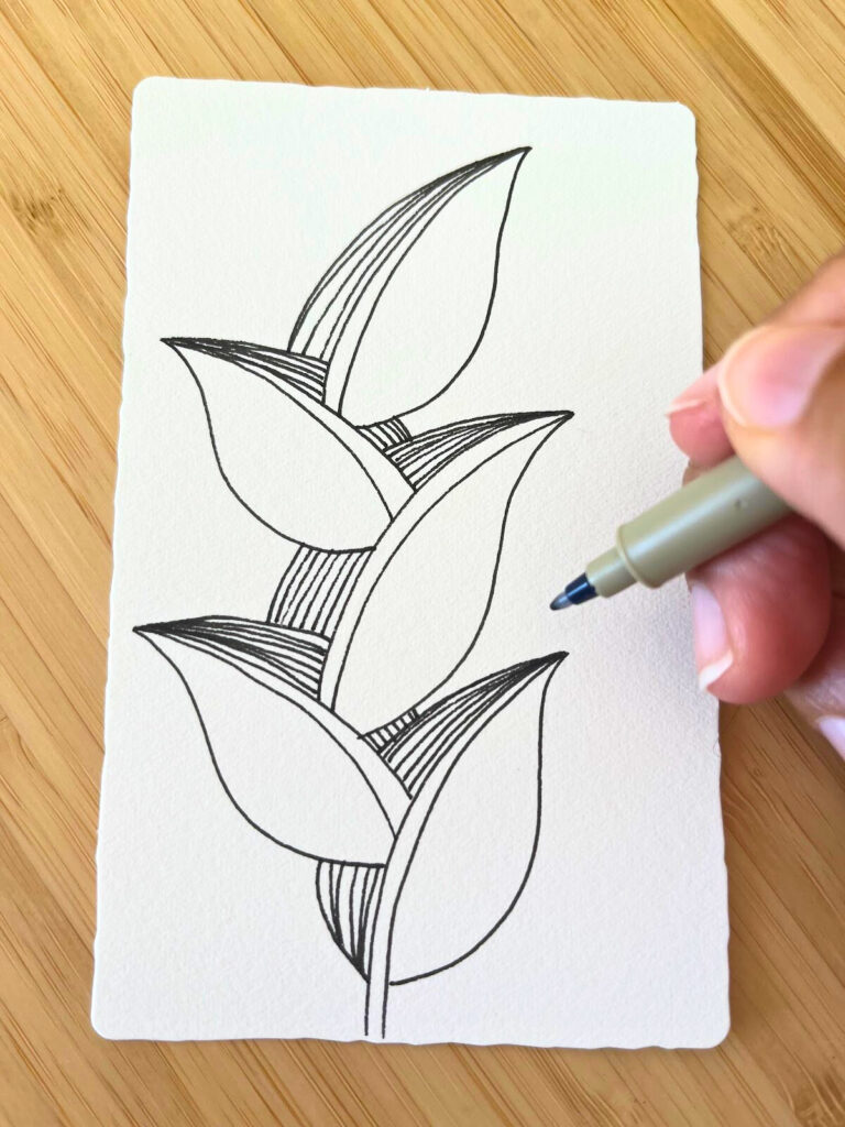 Illustration montrant les lignes et auras internes ajoutées dans le motif Foundabout, photo issue du guide visuel Jijihook.