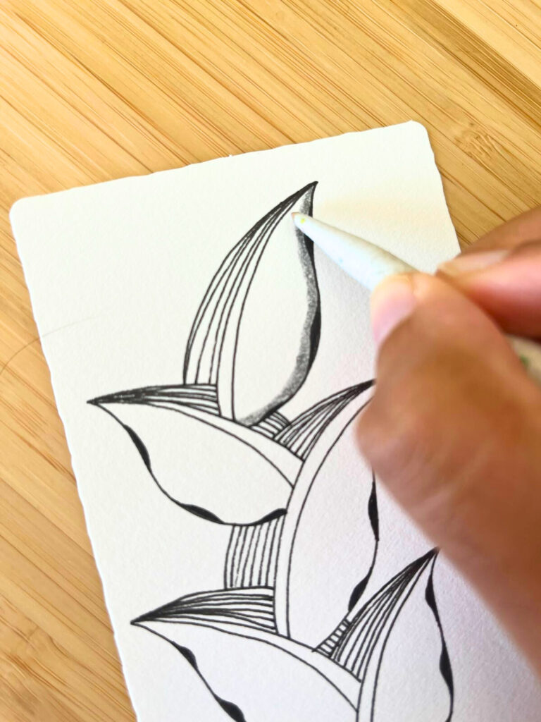 Photo du motif Foundabout avec ajout d’ombres au crayon pour créer du relief, tutoriel en image - www.jijihook.fr