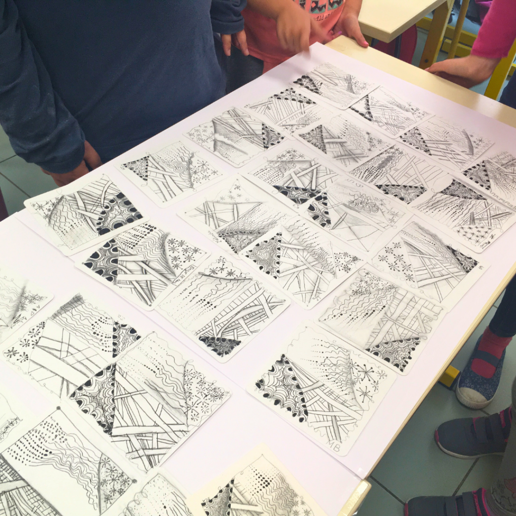 Mosaïque de tiles Zentangle