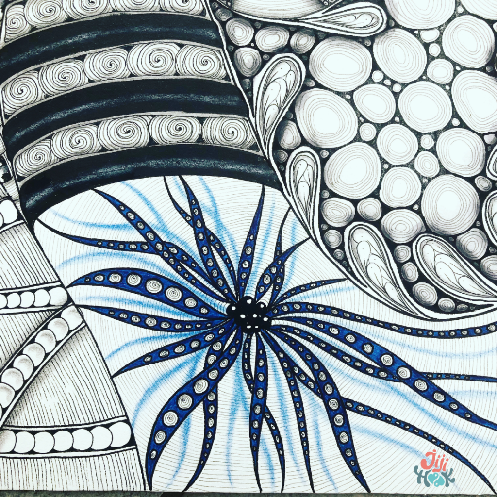 Tuile au format Opus avec les motifs Printemps, Striping, Squid, Ennies